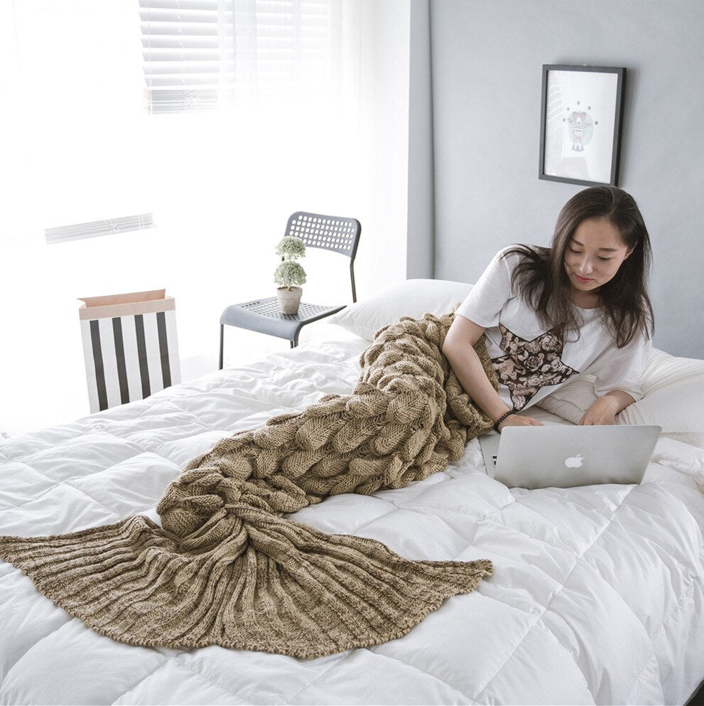 Mermaid Knit Blanket