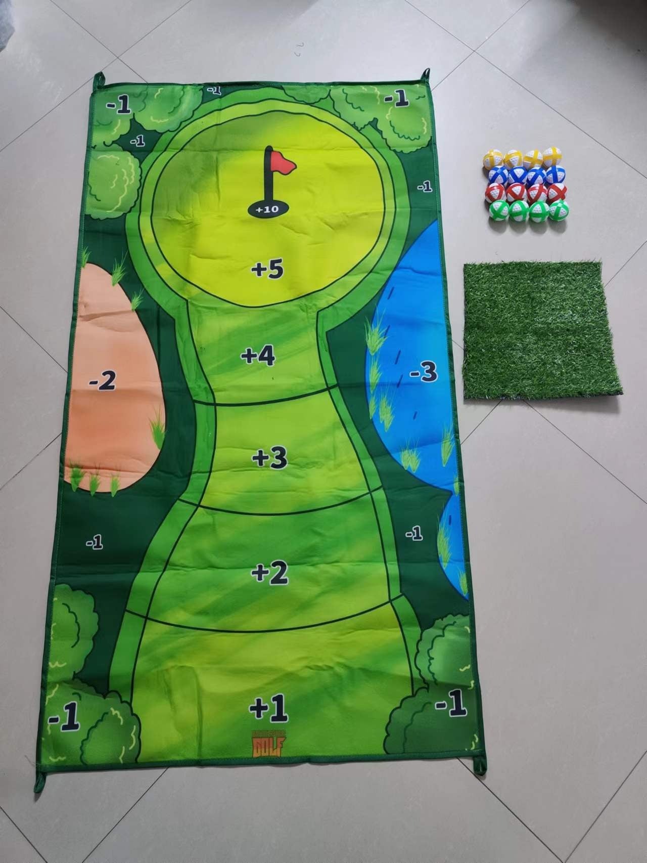 The Casual Golf Game Set Golf Mat Golf Carpet